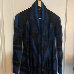 Drapey sweater (blue and black)
